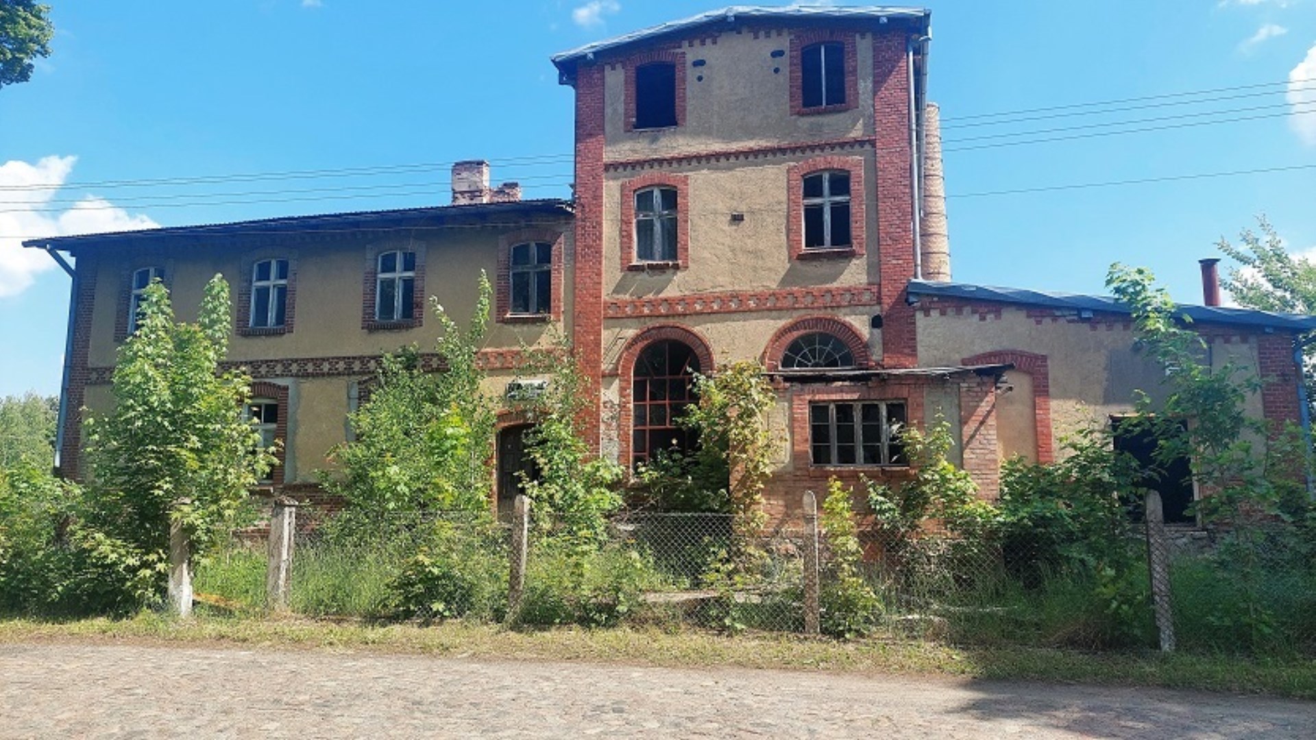 Dom na sprzedaż