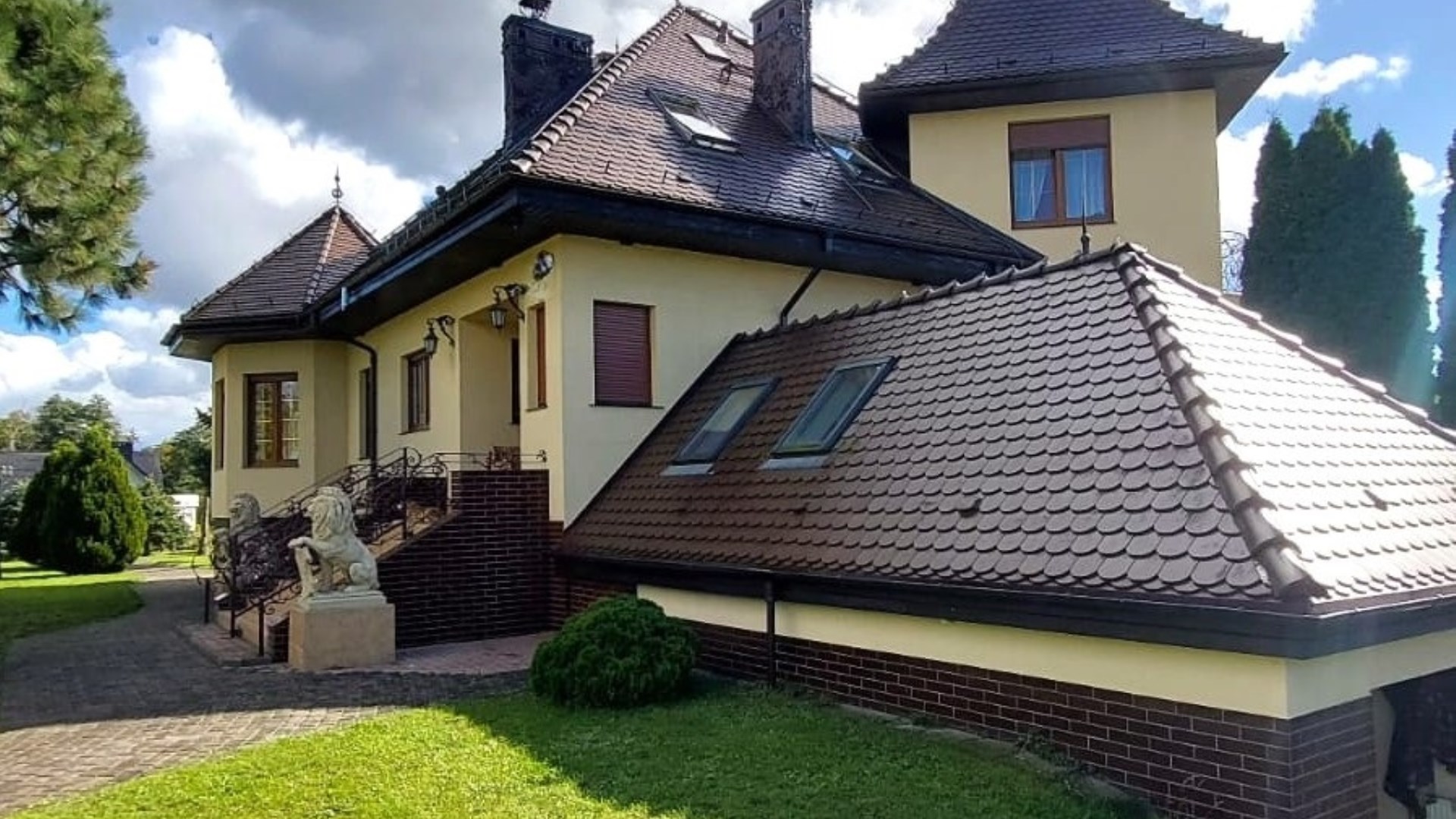 Dom na sprzedaż