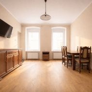 2 pokoje przy Parku Kasprowicza Miejsce postojowe