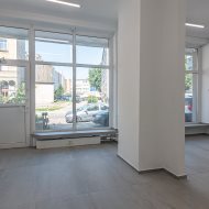 Lokal na sprzedaż
