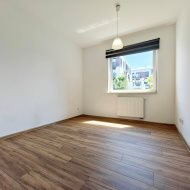 Wynajem 2 pokojowe mieszkanie, ogródek, Gumieńce!