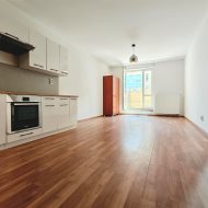 Wynajem 2 pokoje, parking, ogródek, Gumieńce!