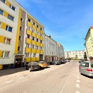 CENTRUM 2000r. 3pok. 71,1m2 (możliwość 4 pokoju).