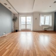 Komfortowe, duże mieszkanie z balkonem i 2 łazien