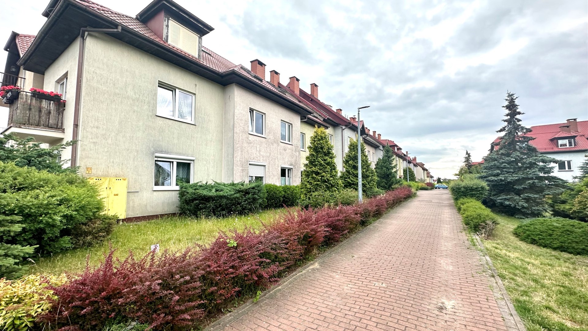 Pogodno os. Horeszków 42m2 Ip. miejsce parkingowe