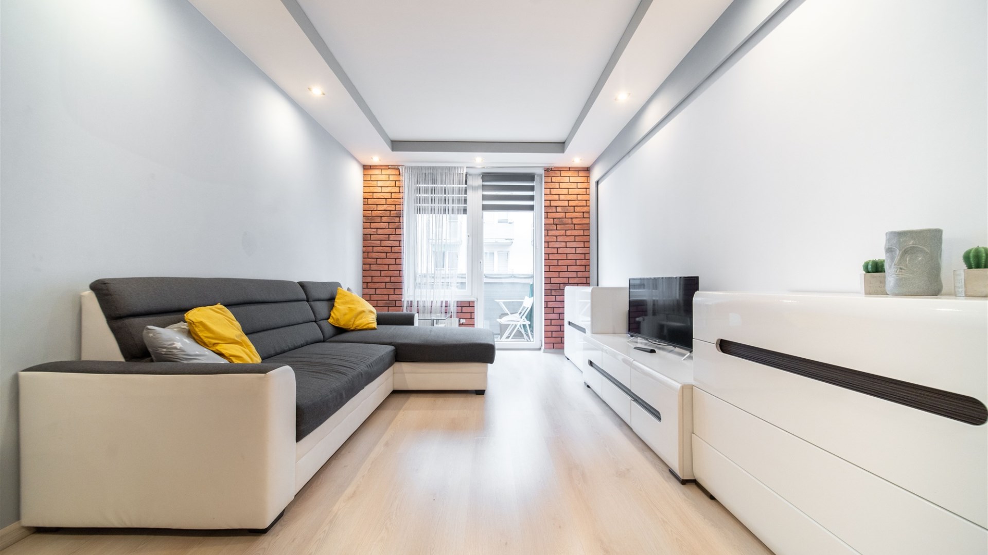 2 pokoje | Balkon | Wysoki Standard | Centrum