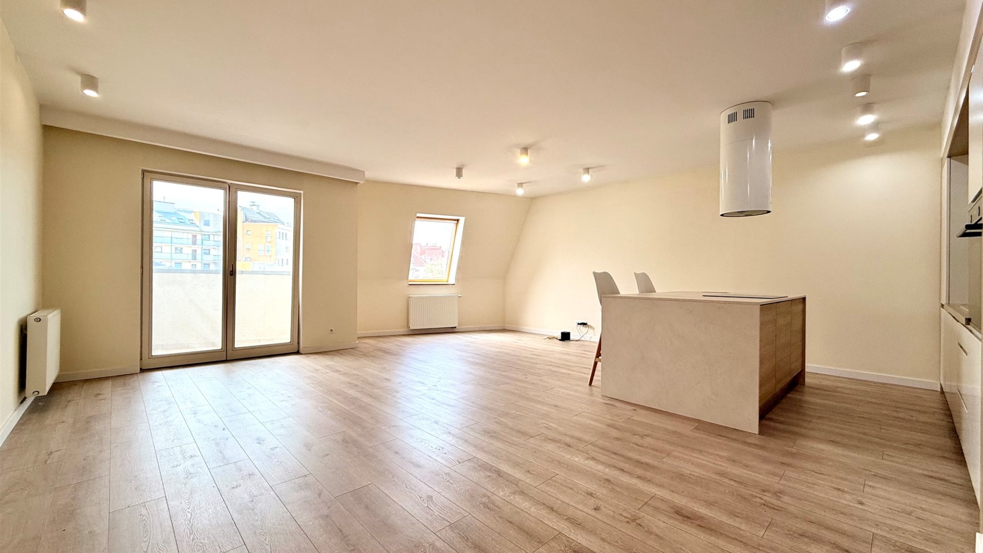 APARTAMENT 125m2 5pok. 2 garaże - Park Kasprowicza