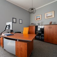 Budynek biurowy 92m²z halą 180m²| Działka 1201m²