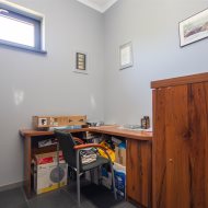 Budynek biurowy 92m²z halą 180m²| Działka 1201m²
