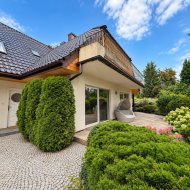 Elegancki dom z działką 1300m2 i garażem!