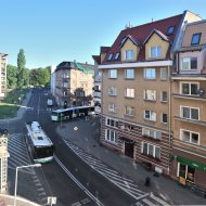Sprzedam 2 pokoje do remontu